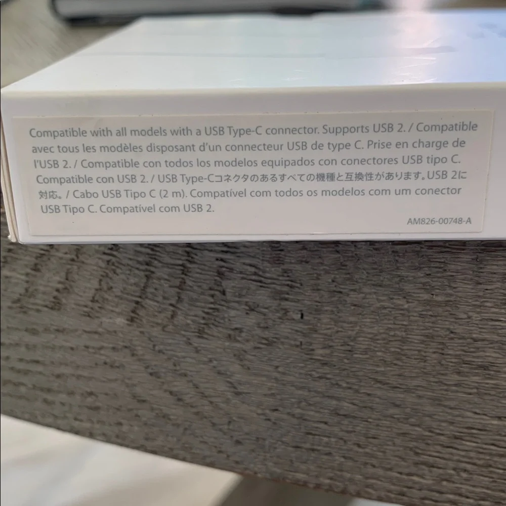 Apple White USB-C Charging Cable, NWT